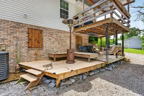2381 Palmyra Road Palmyra TN 37142