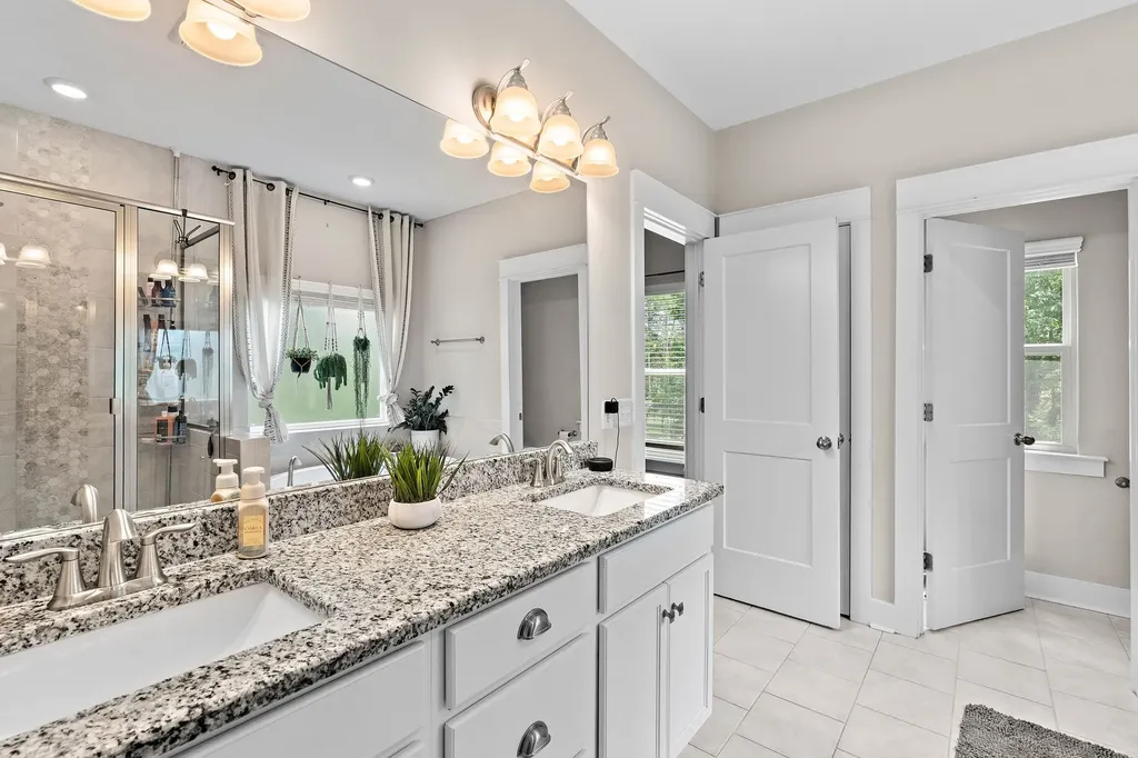 1327 Batbriar Road Murfreesboro TN 37128