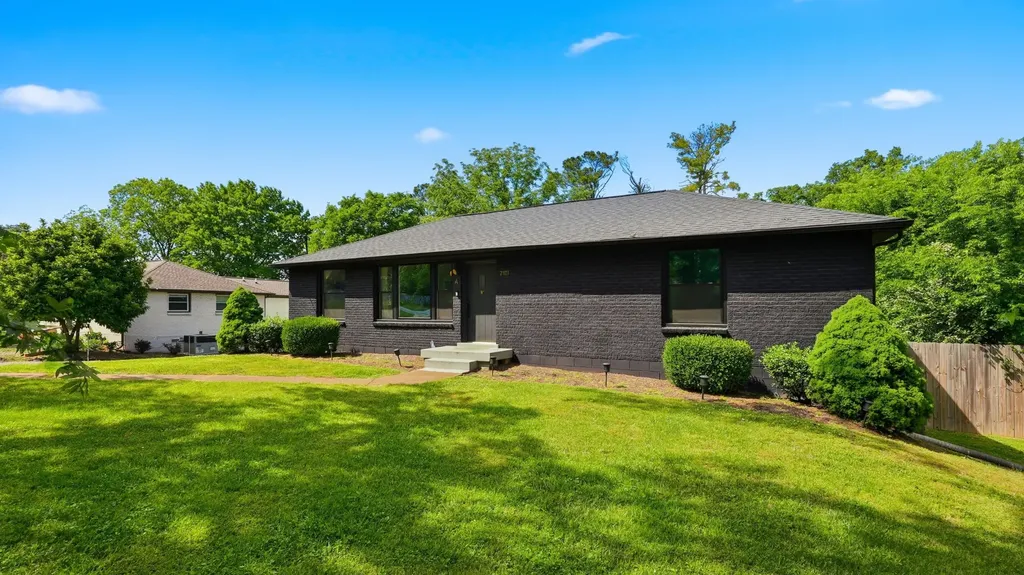 2101 Porter Road Nashville TN 37206