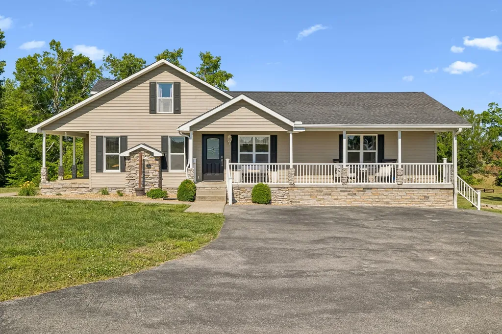 264 Lick Branch Road Lafayette TN 37083