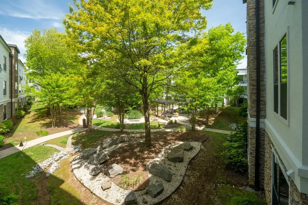 2600 Hillsboro Pike Nashville TN 37212