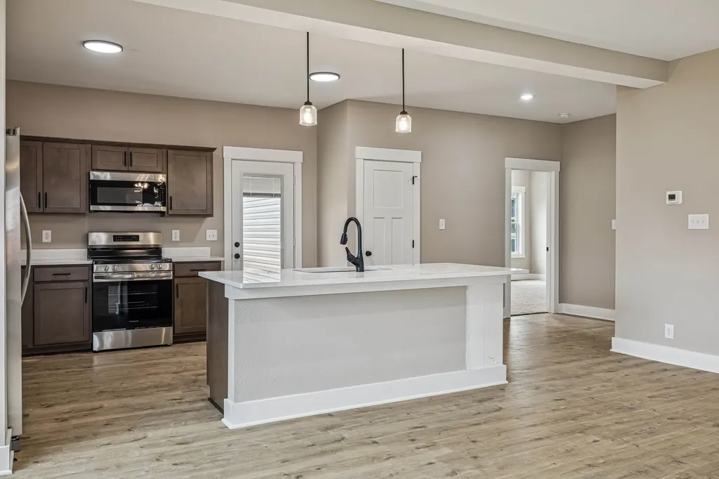 339 Cardinal Creek Clarksville TN 37040