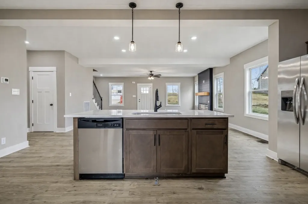 339 Cardinal Creek Clarksville TN 37040