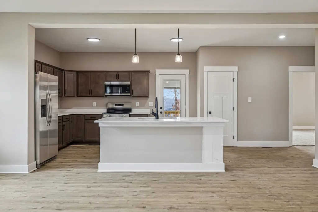 339 Cardinal Creek Clarksville TN 37040