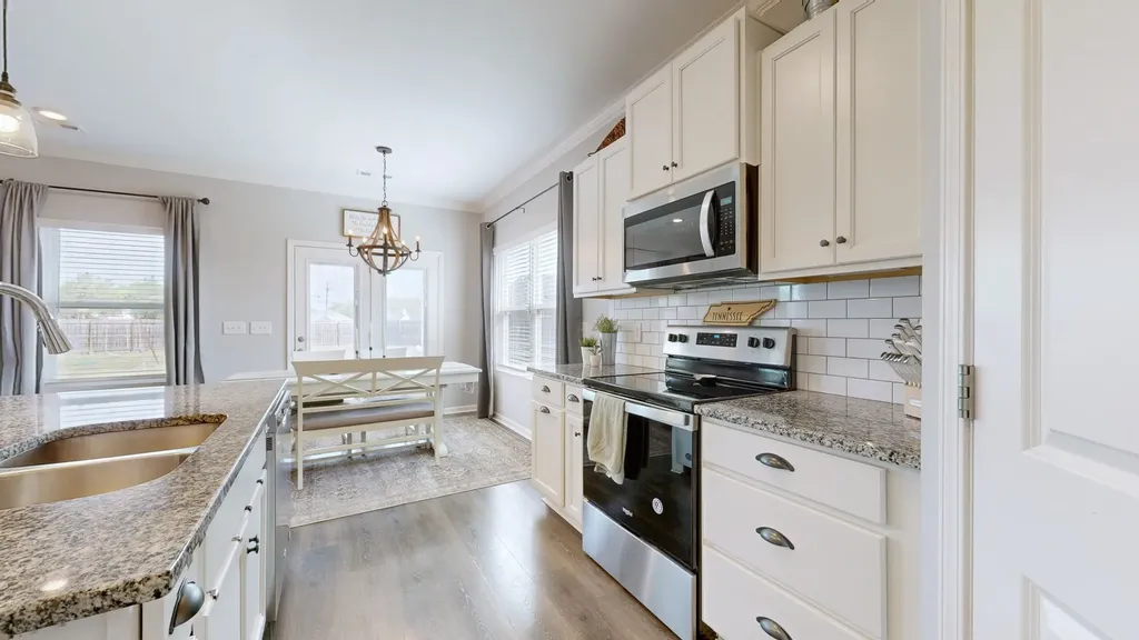 208 Biraj Court Smyrna TN 37167