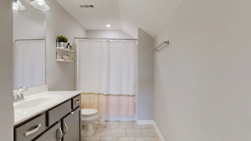 208 Biraj Court Smyrna TN 37167