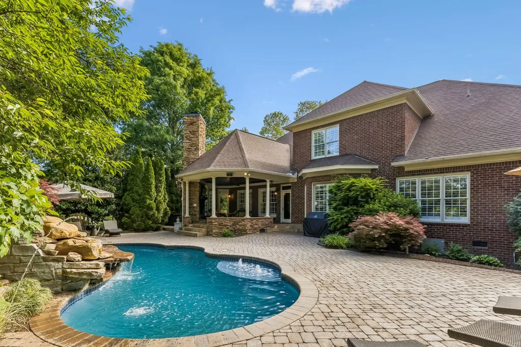 1136 Haverhill Drive Brentwood TN 37027