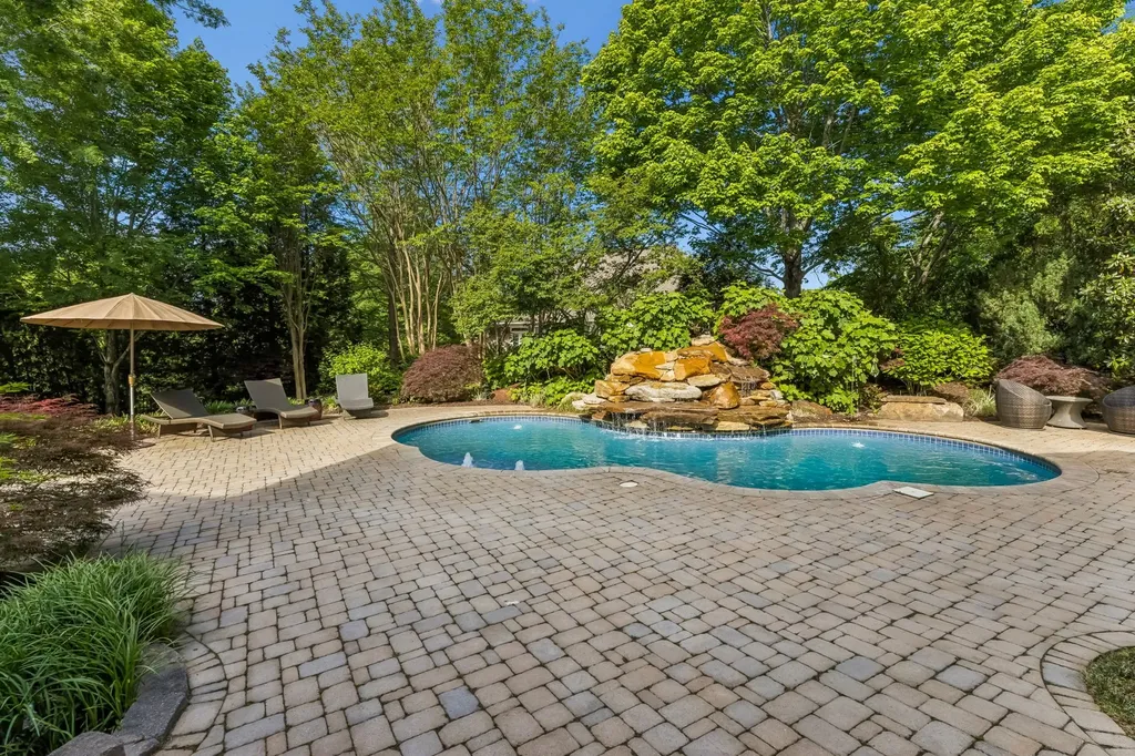 1136 Haverhill Drive Brentwood TN 37027