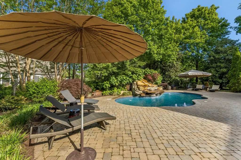 1136 Haverhill Drive Brentwood TN 37027