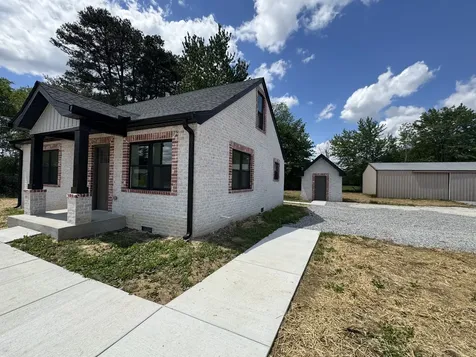 3313 Mcminnville Highway Manchester TN 37355