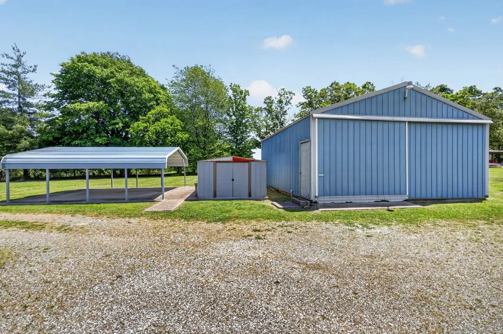 1130 Parkers Chapel Road Portland TN 37148