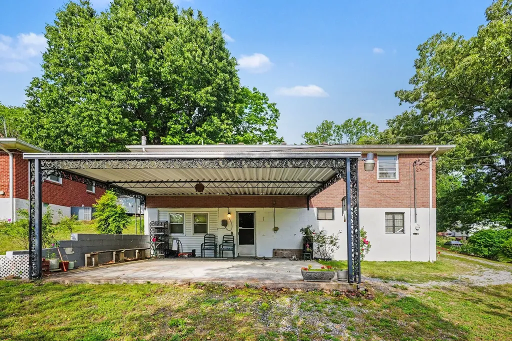 106 Gallaher Street Ashland City TN 37015