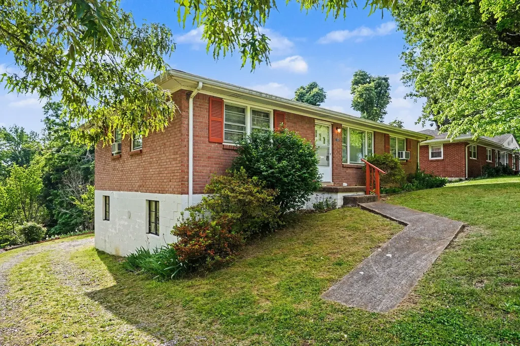 106 Gallaher Street Ashland City TN 37015