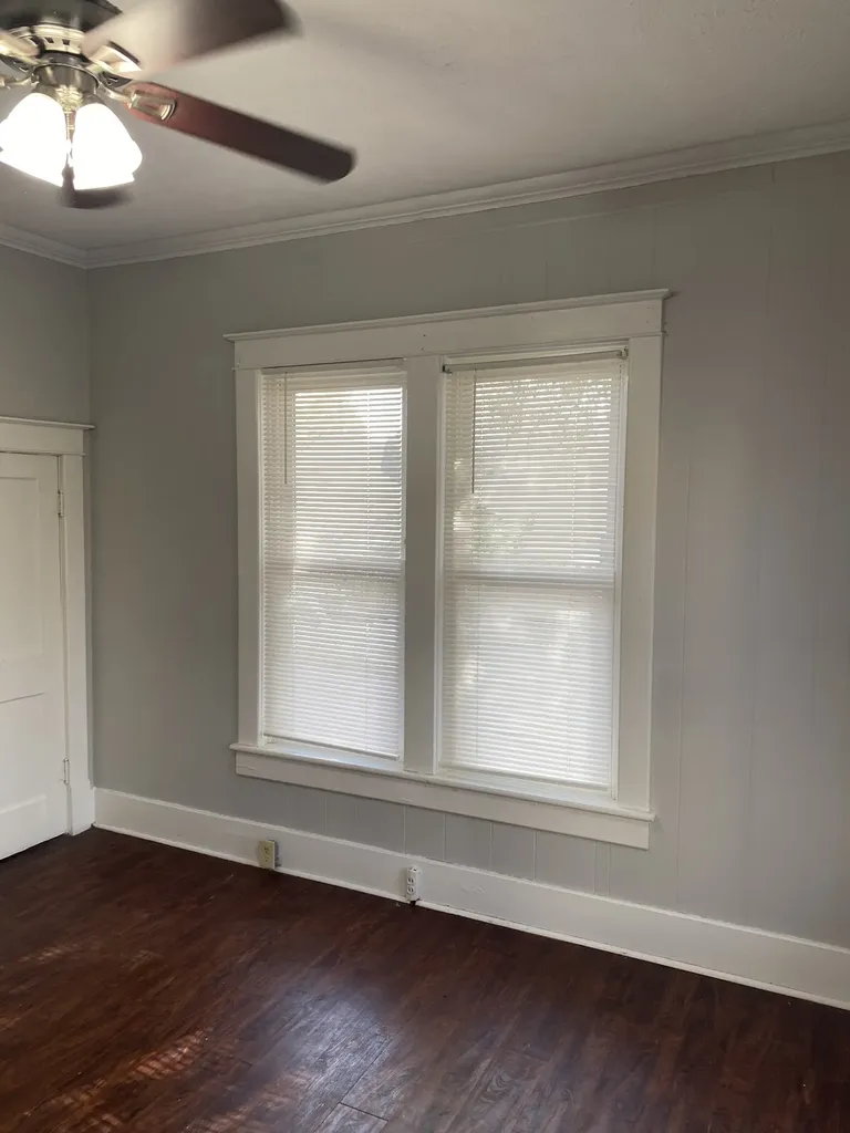 212 W End Avenue Dickson TN 37055