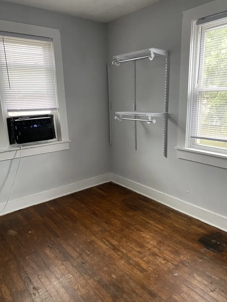 212 W End Avenue Dickson TN 37055