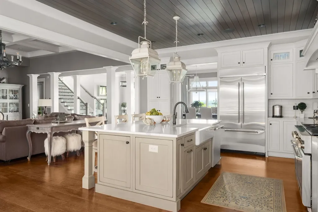1935 Thompson Station Road, W Thompsons Station TN 37179