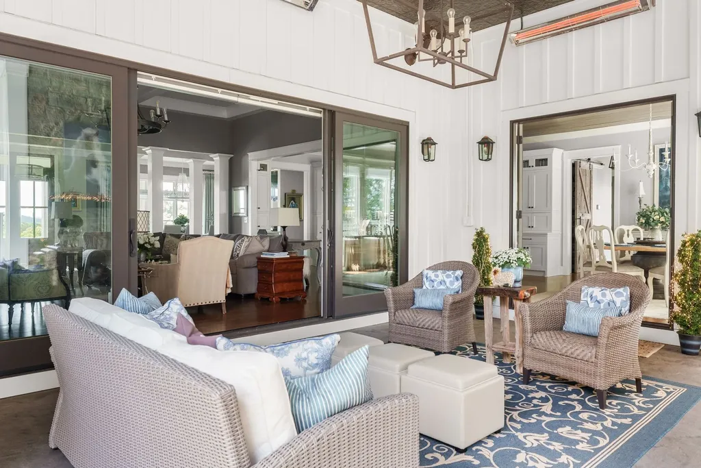 1935 Thompson Station Road, W Thompsons Station TN 37179
