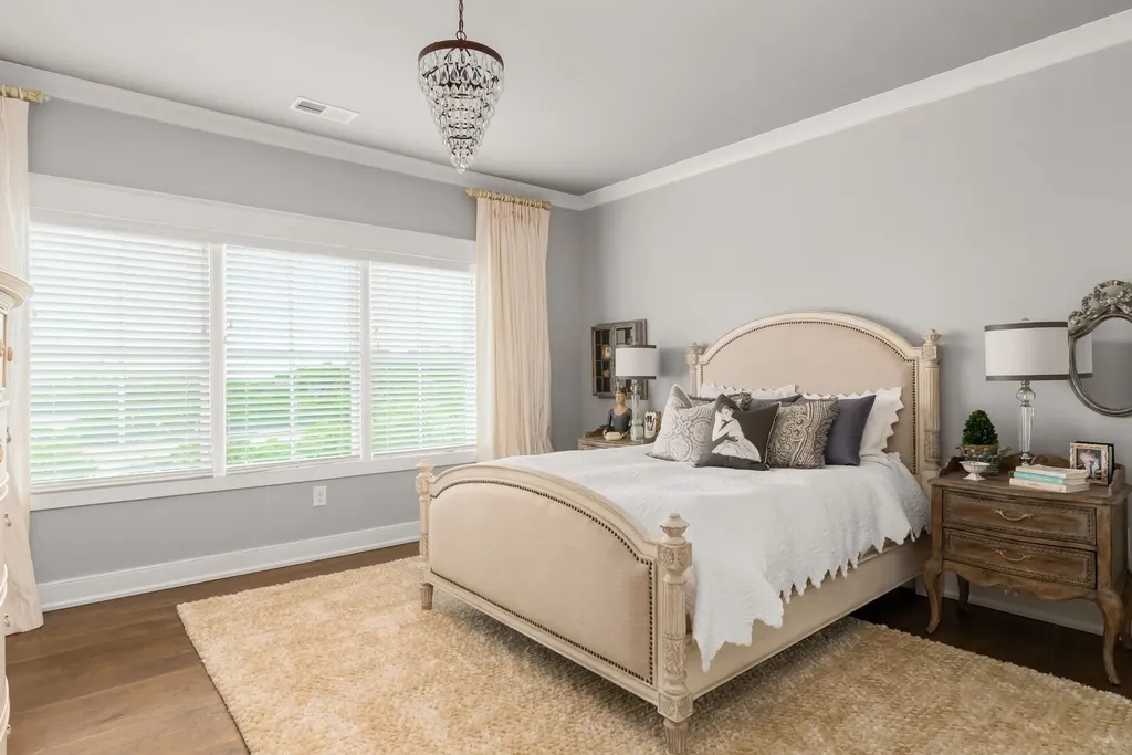 1935 Thompson Station Road, W Thompsons Station TN 37179