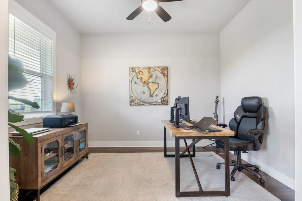 1935 Thompson Station Road, W Thompsons Station TN 37179