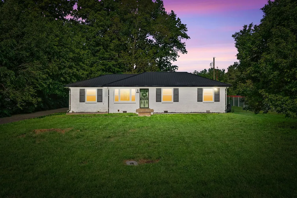 10 Bunker Hill Road Clarksville TN 37042