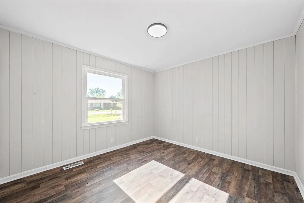 10 Bunker Hill Road Clarksville TN 37042