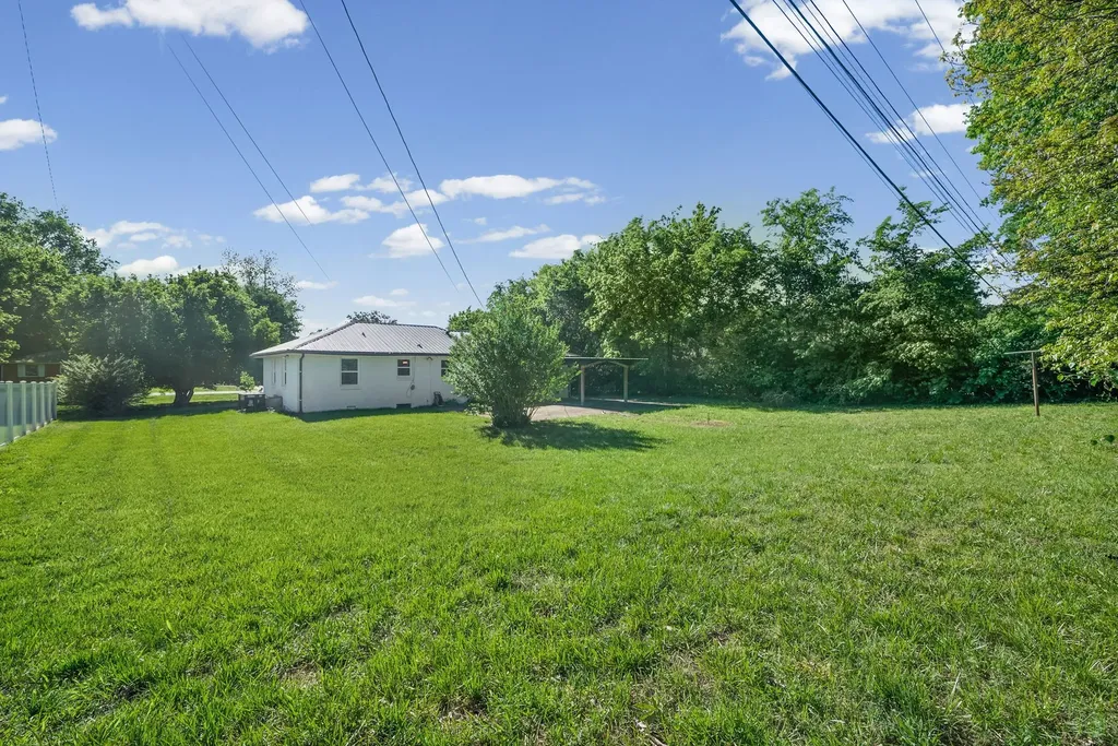 10 Bunker Hill Road Clarksville TN 37042