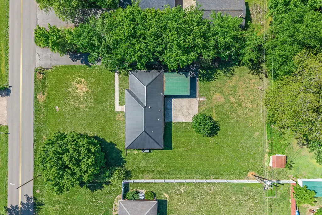 10 Bunker Hill Road Clarksville TN 37042
