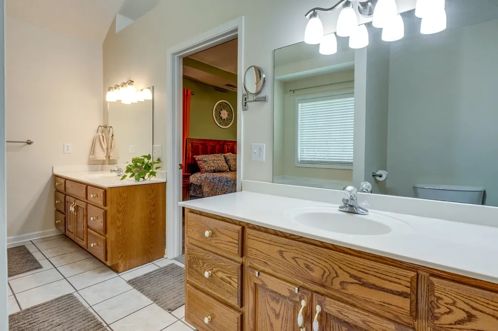 111 Terry Lane Cottontown TN 37048
