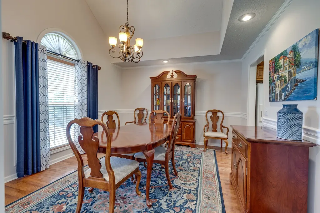 111 Terry Lane Cottontown TN 37048