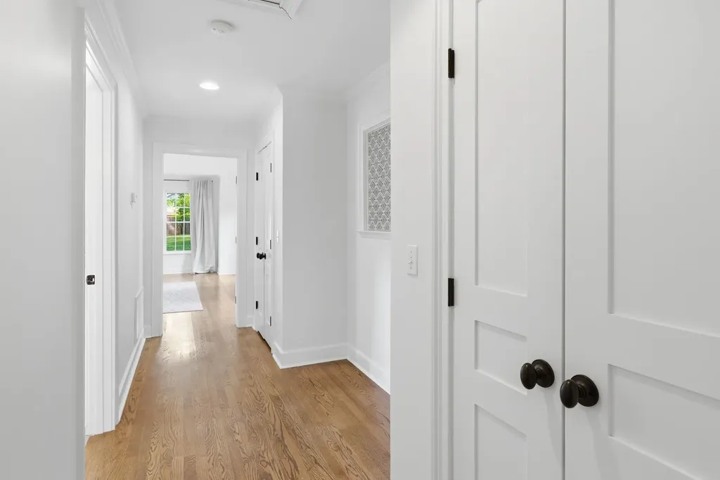 104 Brookfield Avenue Nashville TN 37205