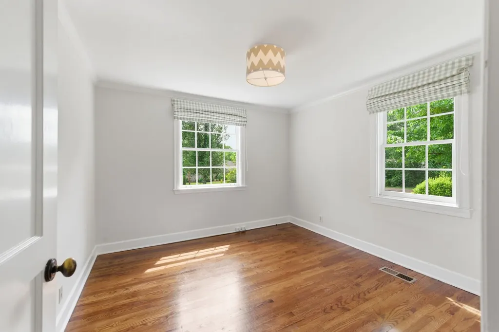 104 Brookfield Avenue Nashville TN 37205
