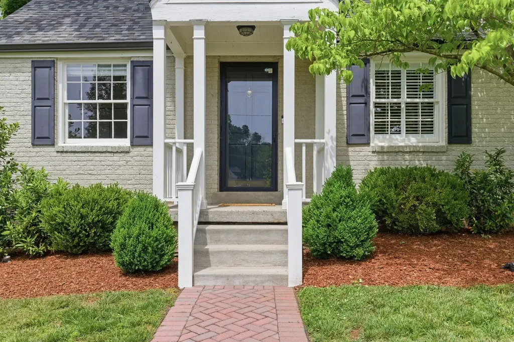 104 Brookfield Avenue Nashville TN 37205
