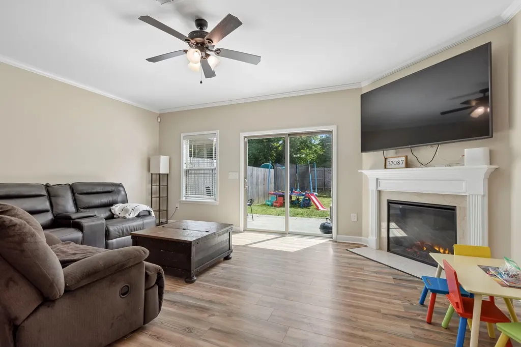 215 Cedar Street Lebanon TN 37087