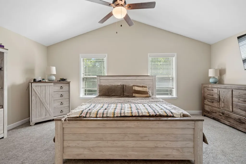 215 Cedar Street Lebanon TN 37087