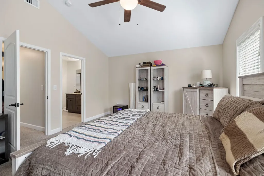 215 Cedar Street Lebanon TN 37087