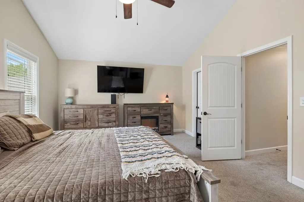215 Cedar Street Lebanon TN 37087