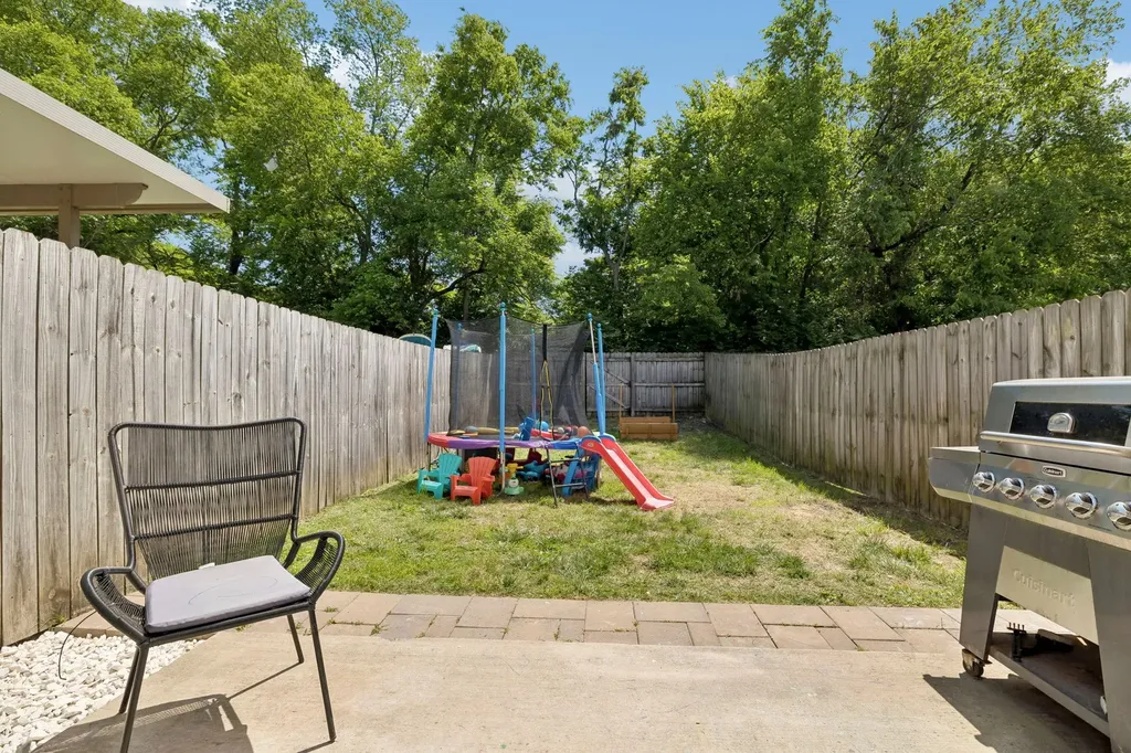 215 Cedar Street Lebanon TN 37087