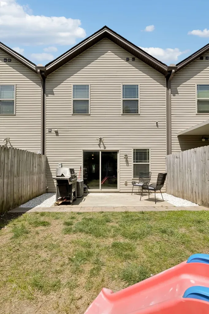 215 Cedar Street Lebanon TN 37087