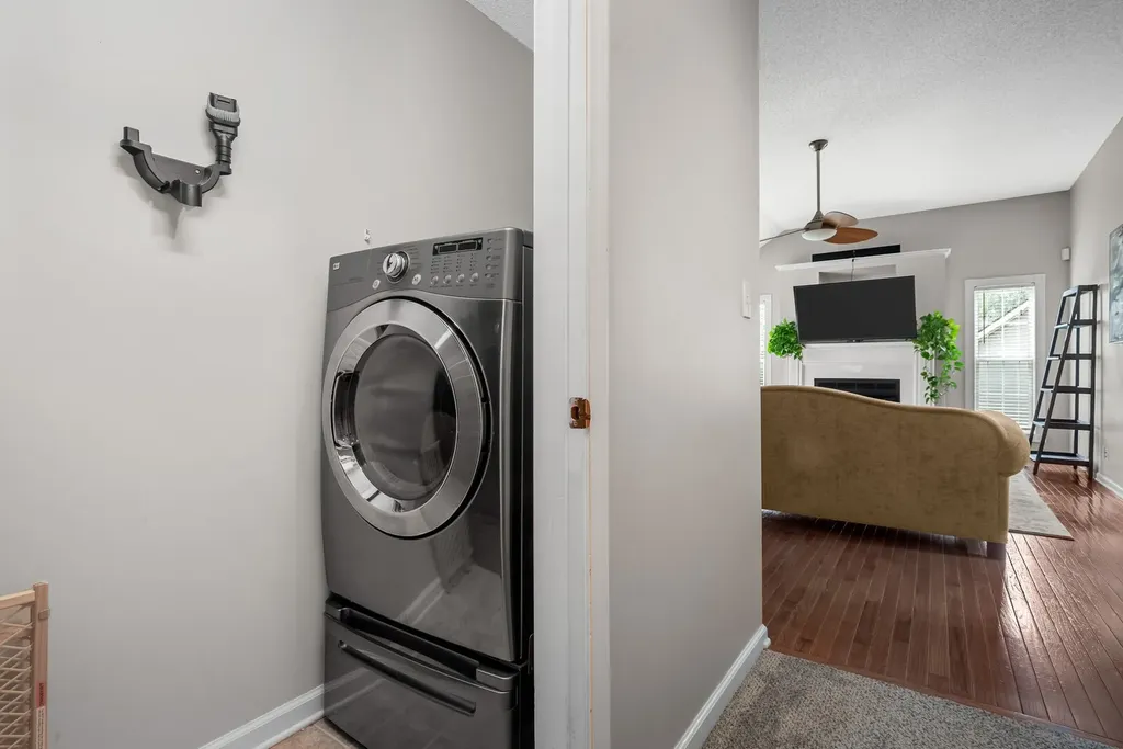 1691 Barrywood Cir, E Clarksville TN 37042