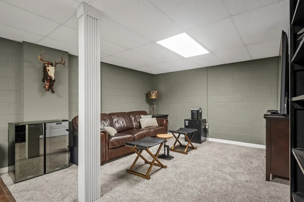 1691 Barrywood Cir, E Clarksville TN 37042