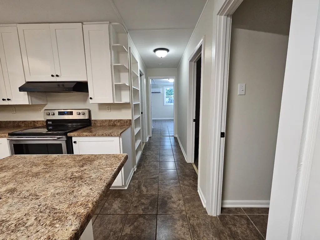 3337 Hartsville Road Lafayette TN 37083
