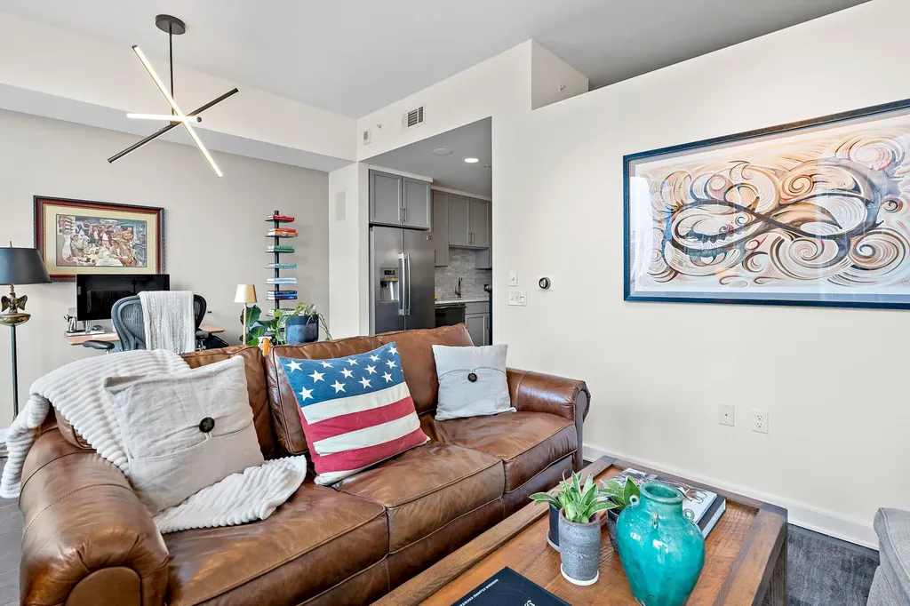 1212 Laurel Street Nashville TN 37203