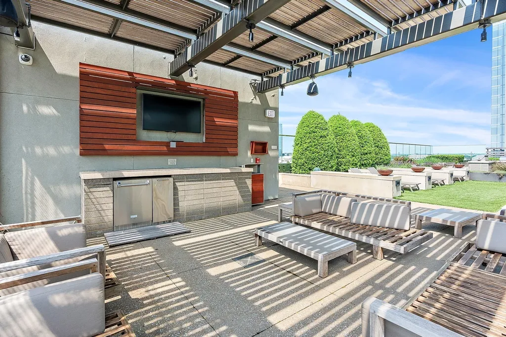 1212 Laurel Street Nashville TN 37203