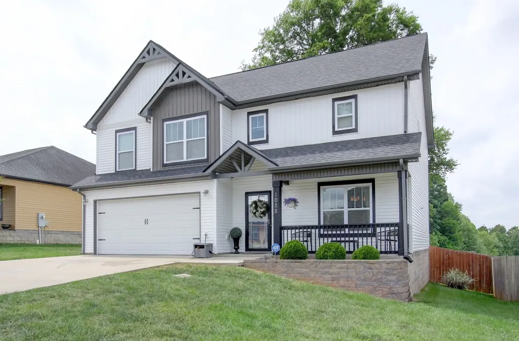 1088 Fuji Lane Clarksville TN 37040