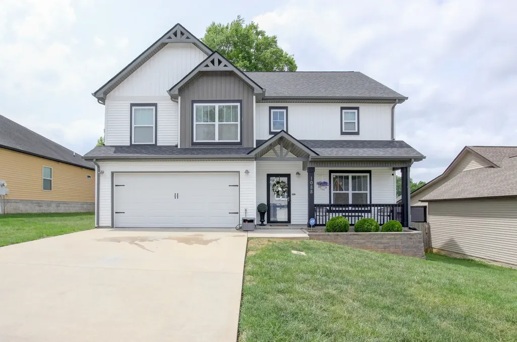 1088 Fuji Lane Clarksville TN 37040