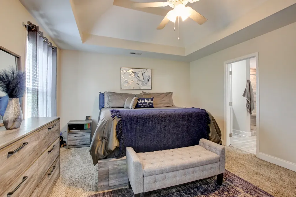 1088 Fuji Lane Clarksville TN 37040