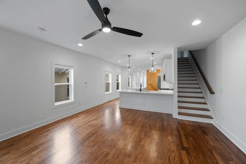 1305A Lischey Avenue Nashville TN 37207