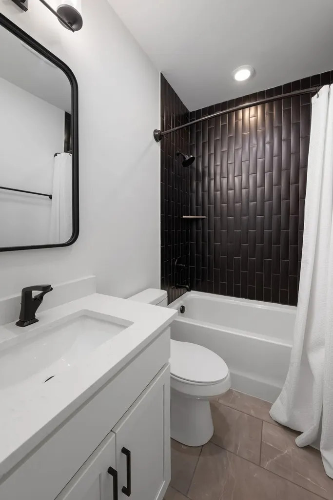 1305A Lischey Avenue Nashville TN 37207