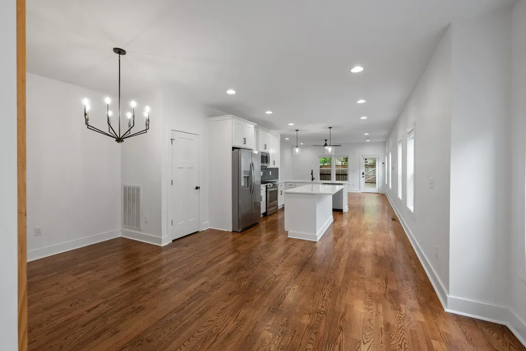 1305A Lischey Avenue Nashville TN 37207