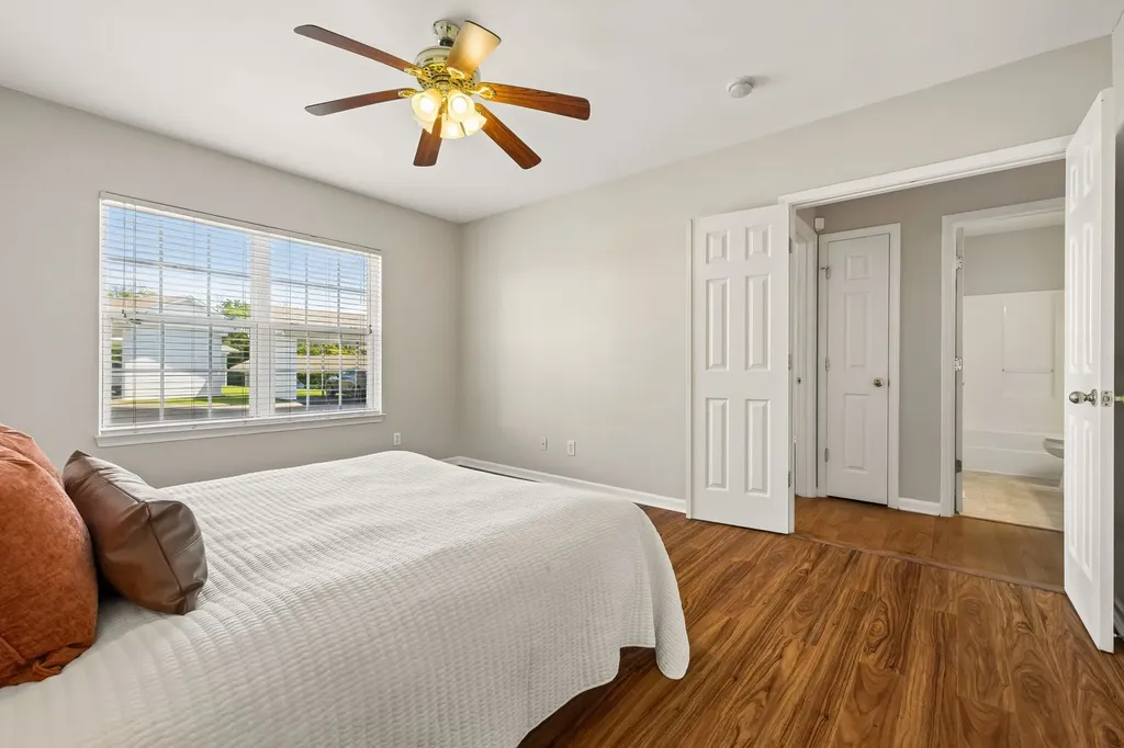 7470 Charlotte Pike Nashville TN 37209